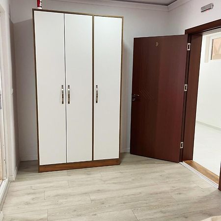 Infinity Plaza Hotel Gjakova Екстер'єр фото