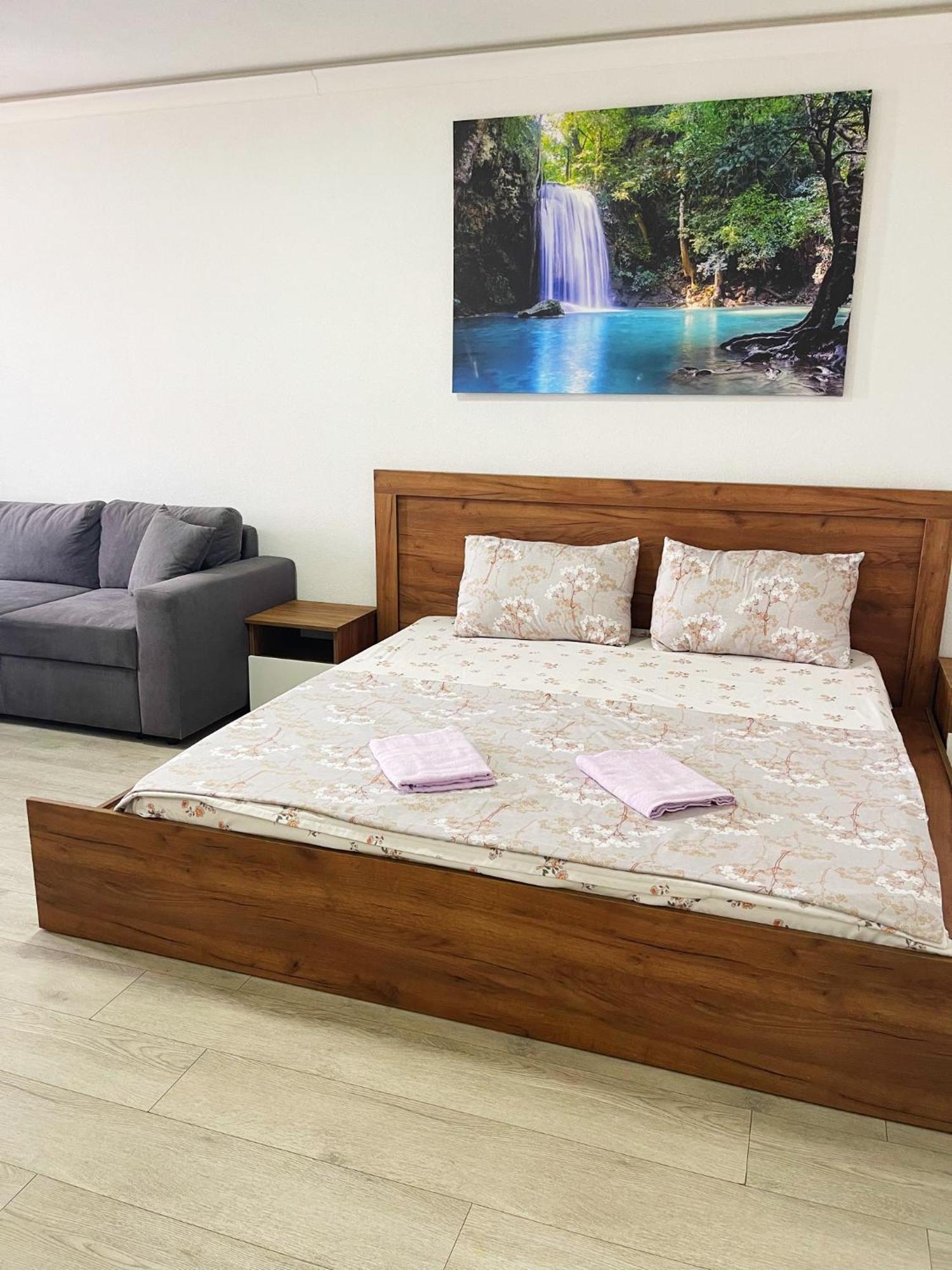 Infinity Plaza Hotel Gjakova Екстер'єр фото